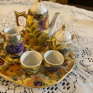 Floral Tea Set with Gold Accents mini